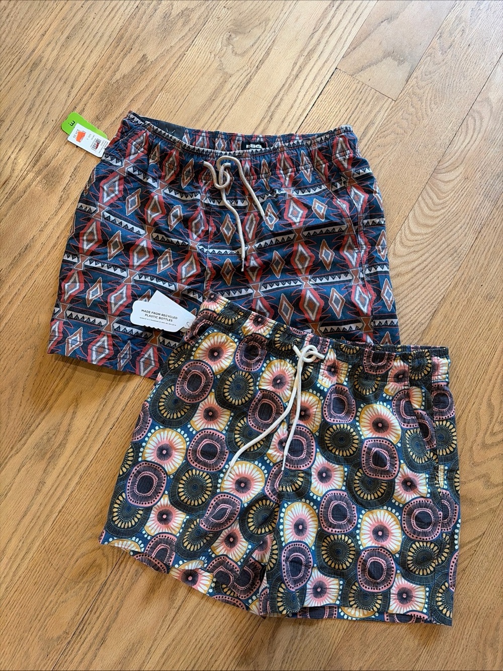 RSQ Lot Of 2 Men's Swim Trunks Shorts Drawstring Pockets 5’ Inseam NWT Small